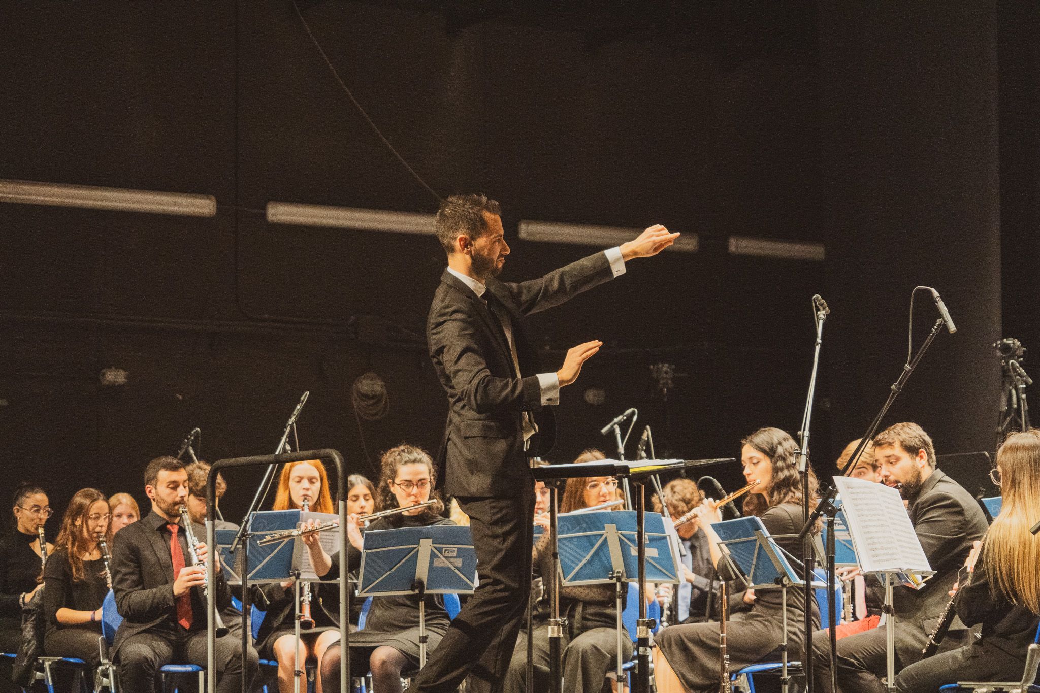 Un Concierto A La Altura Del Maestro La Joven Banda Sinf Nica De La