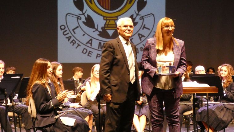 Daniela González recibe el “XVIII Premio Amics de l'Amistat"